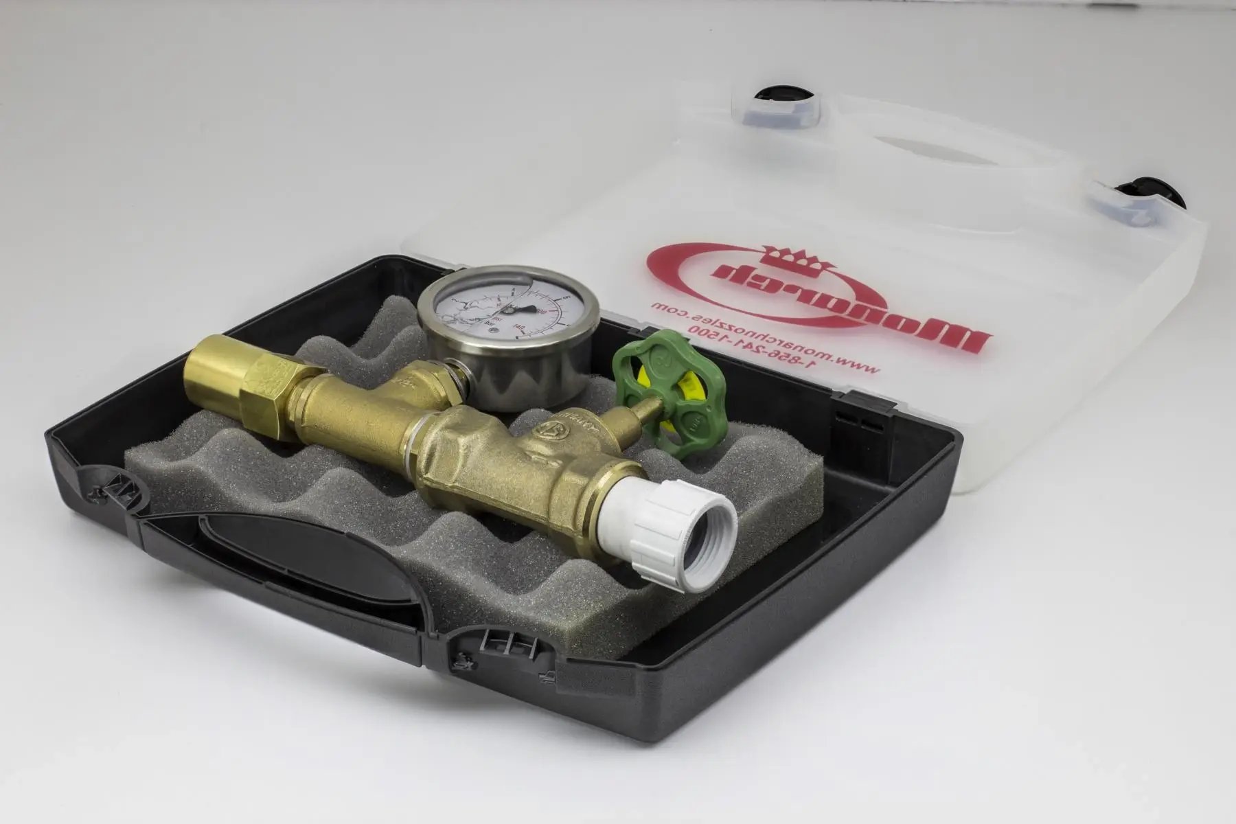 Monach_AAMA Kits copy